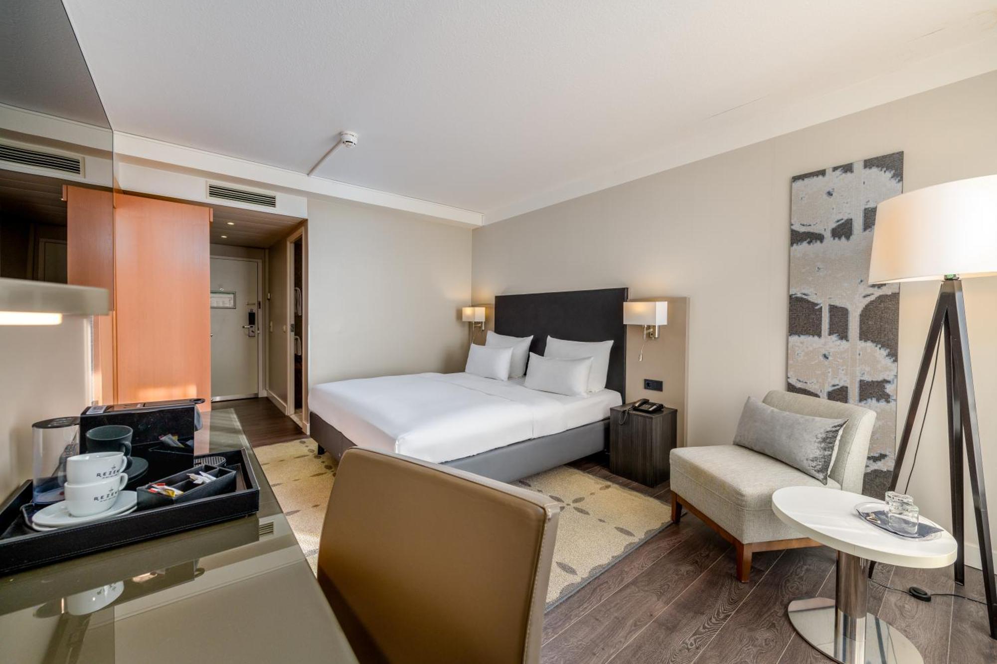 Mercure Hannover Oldenburger Allee Exterior photo